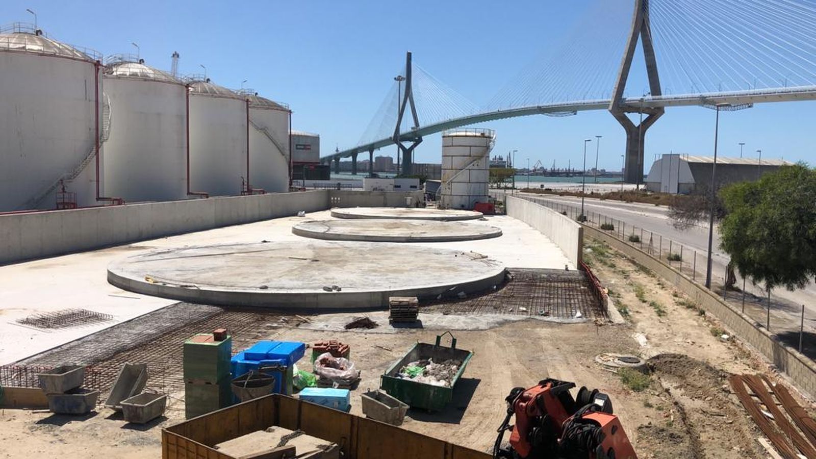 Instalaciones de Olivia Petroleum Group en Las Cabezuela de Puerto Real