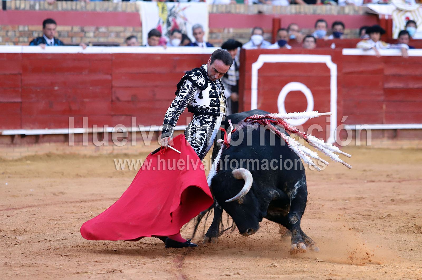 Las imágenes más destacadas de la corrida de toros del 3 de agosto en la plaza de toros de Huelva "La Merced"