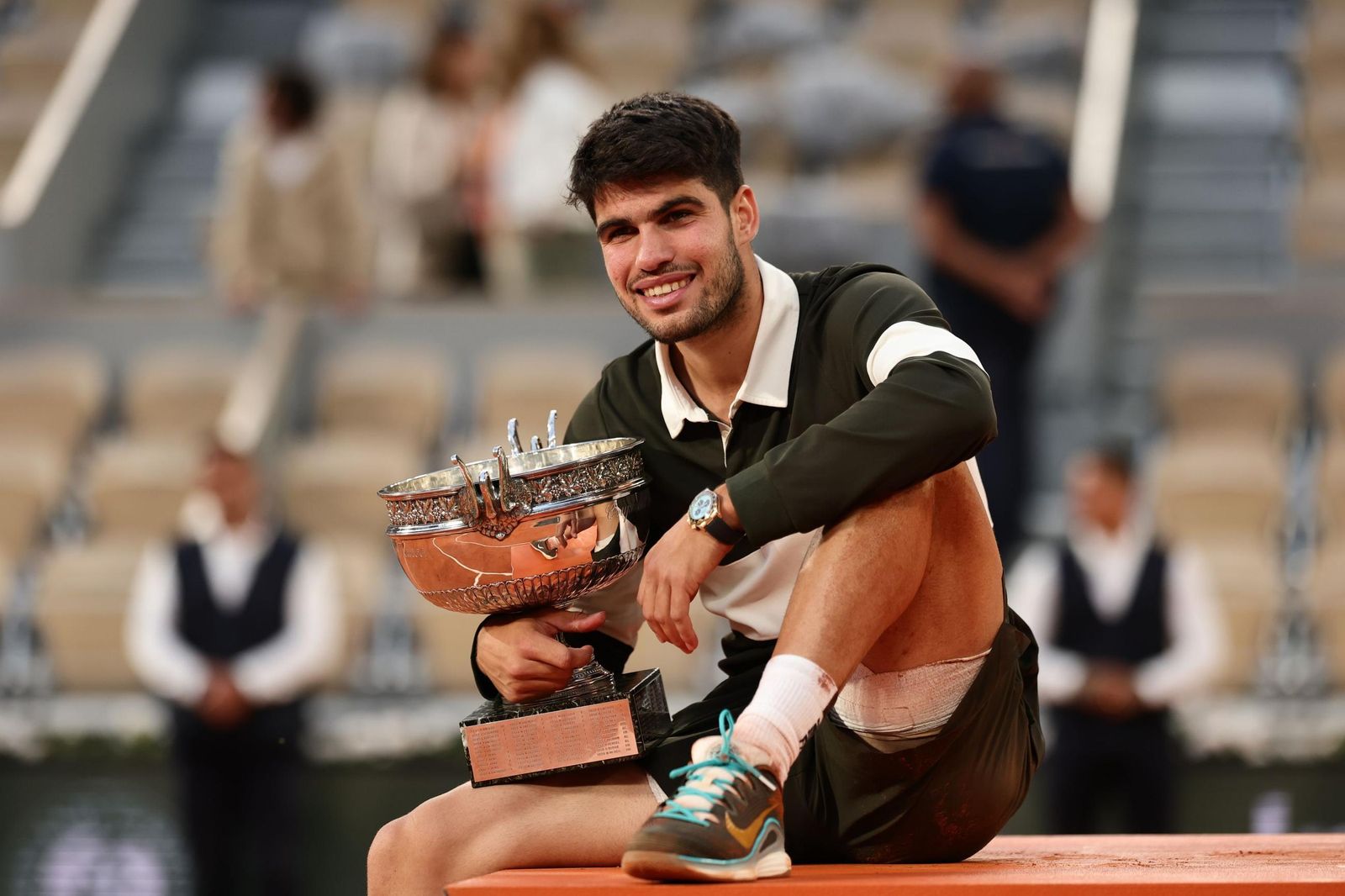 Las fotos de la celebración de la victoria de Carlos Alcaraz en Roland Garros