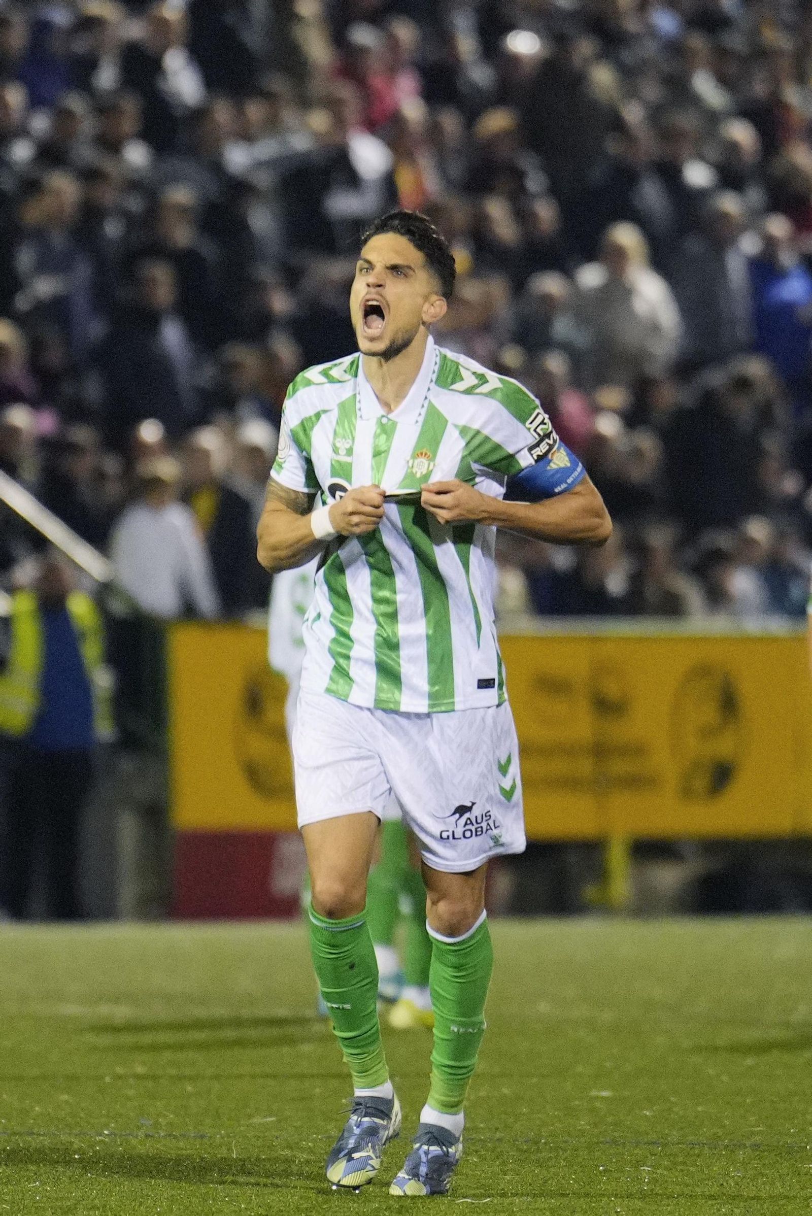 Las fotos del Sant Andreu - Betis de Copa del Rey