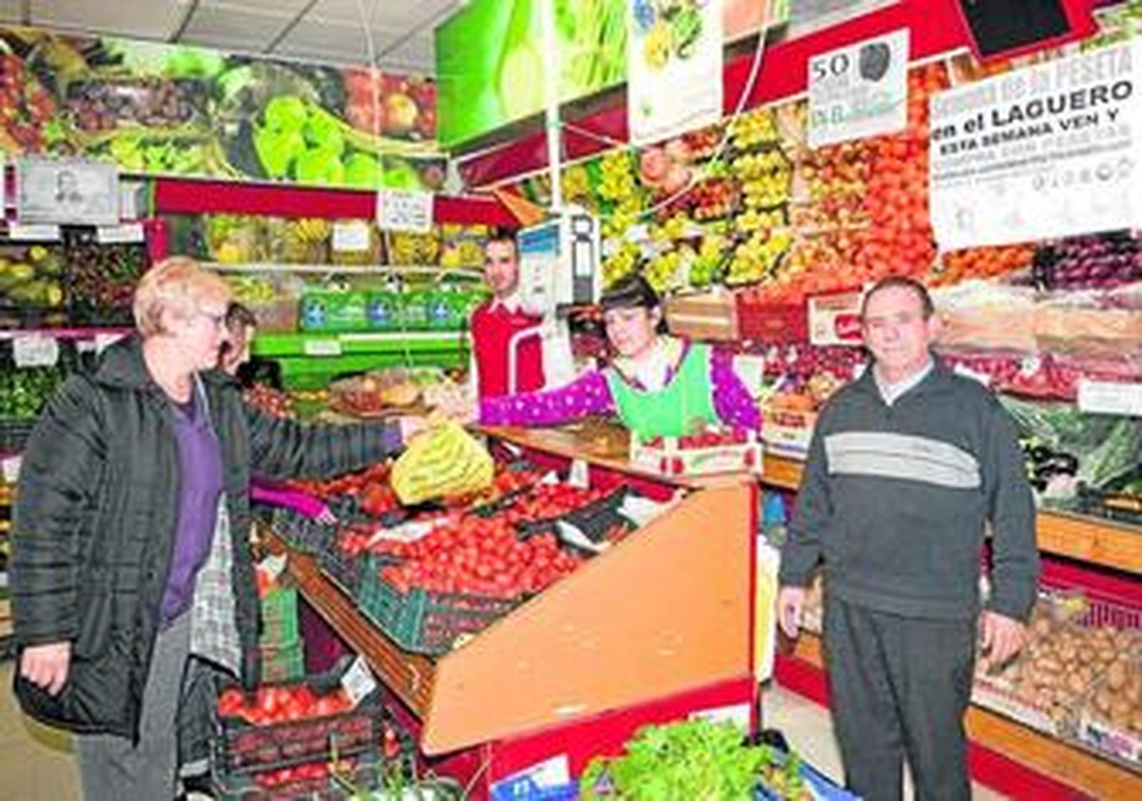 La peseta se resiste al paso del tiempo y aparece en los lugares más inverosímiles.