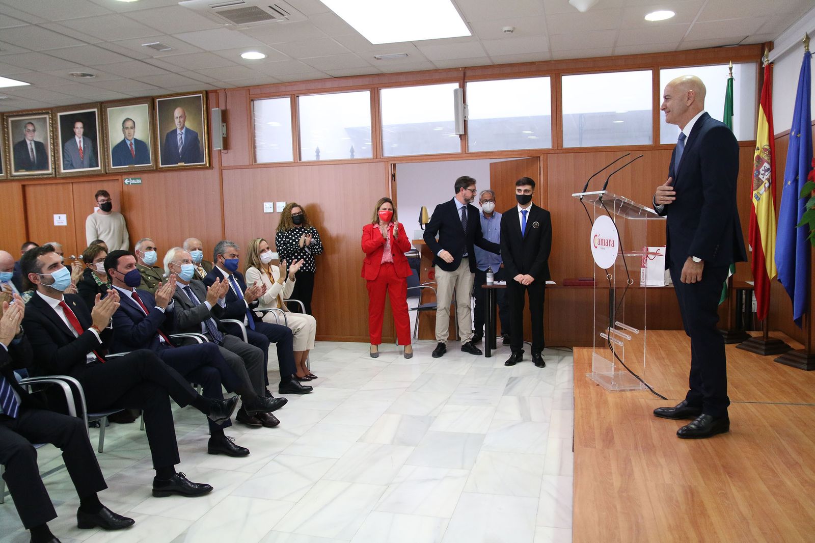 Fotogalería de la Medalla de Oro al Mérito Cameral a D. Diego Martínez Cano