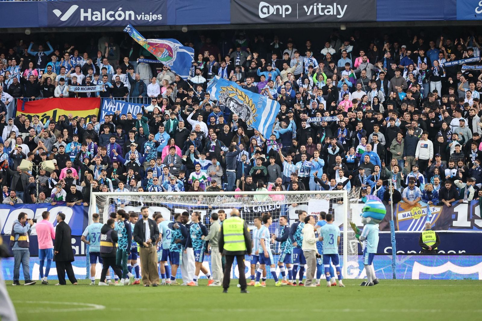 El Málaga CF-Ceuta, en fotos