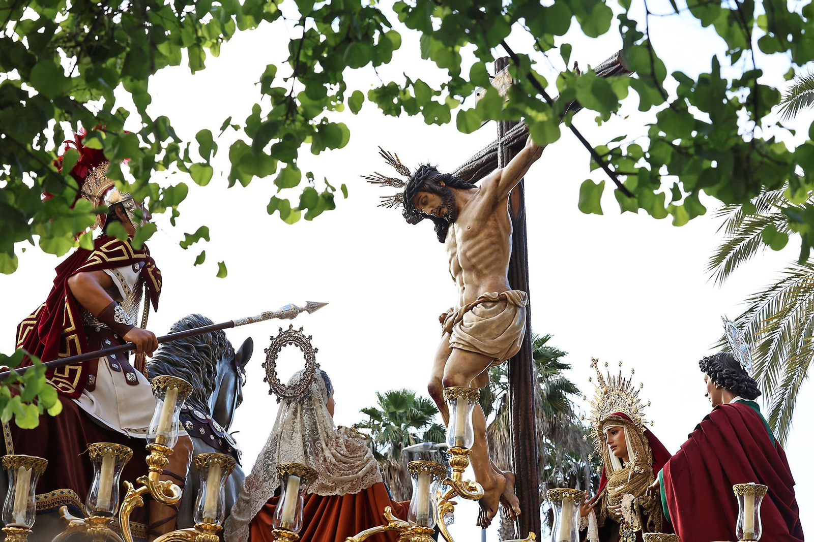 Martes Santo en Huelva: Imágenes de la Hermandad de La Lanzada