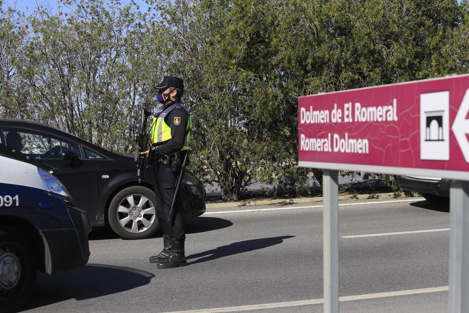 Así vive la comarca de Antequera su primer día de confinamiento perimetral, en fotos