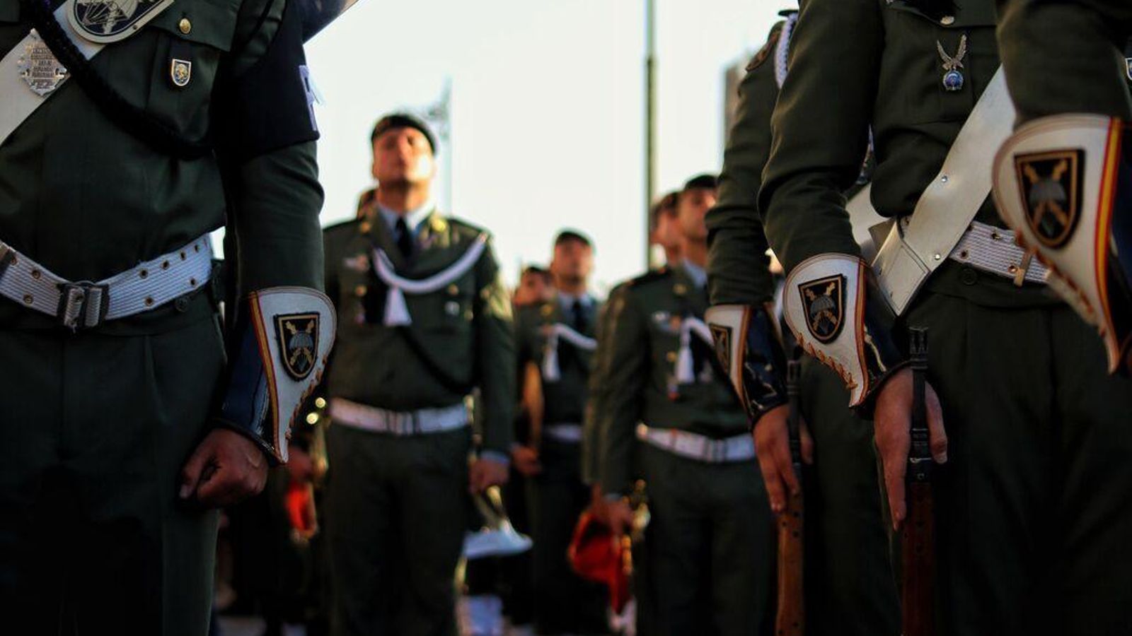 Miembros de la Brigada Paracaidista que acompaña a las Cofradías Fusionadas.
