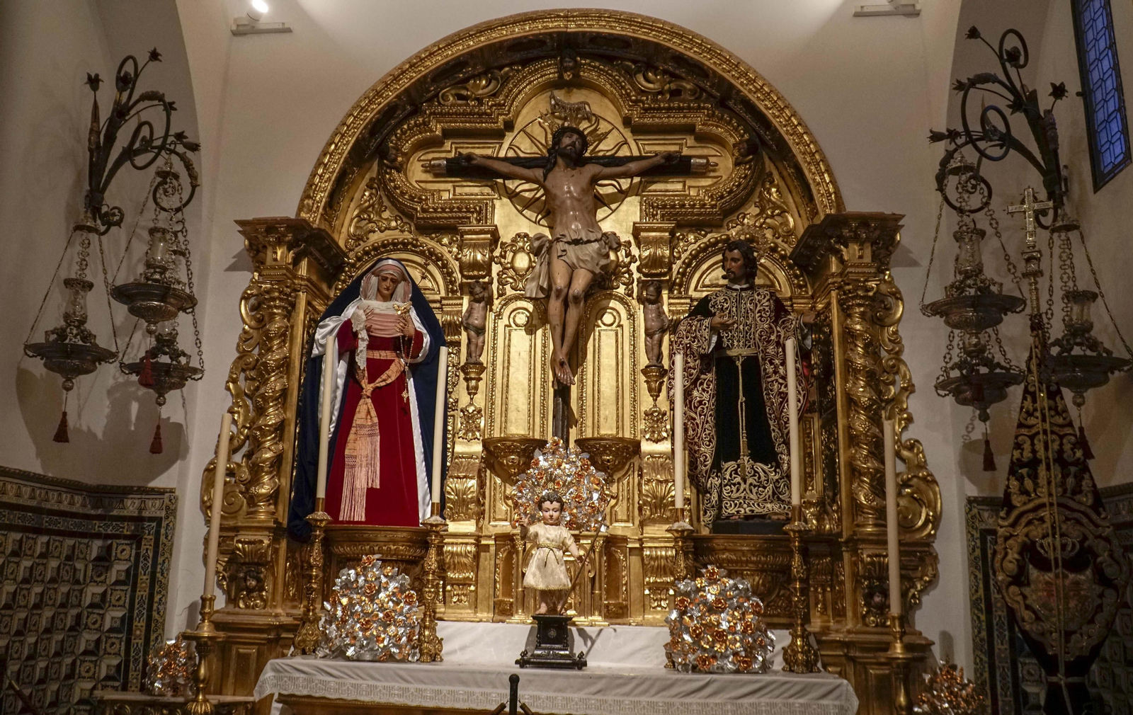 La Exaltación es propietaria del 11% de la iglesia de Santa Catalina.