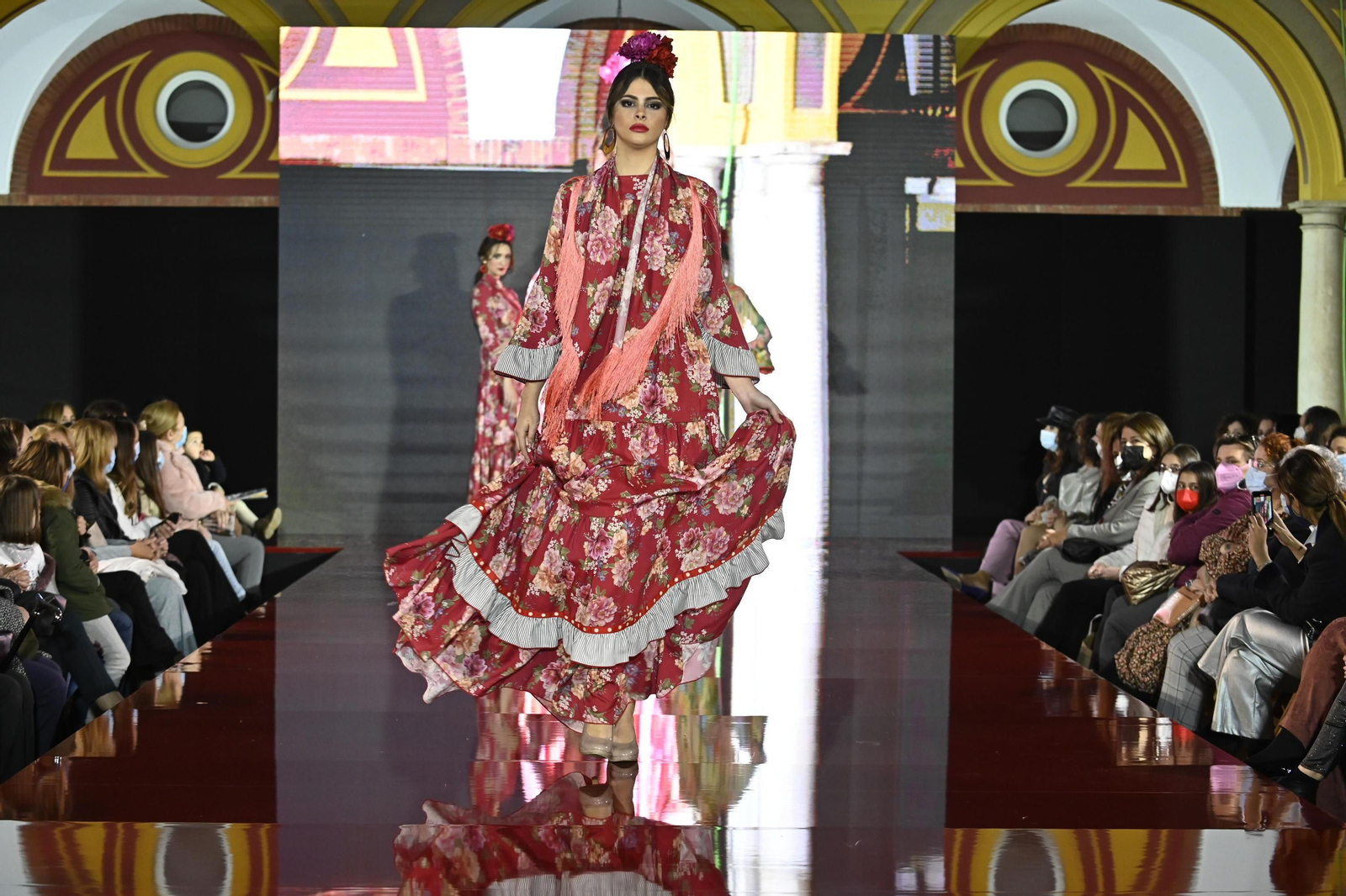 El desfile de Pol Núñez en Pasarela Huelva Flamenca 2022, todas las fotos