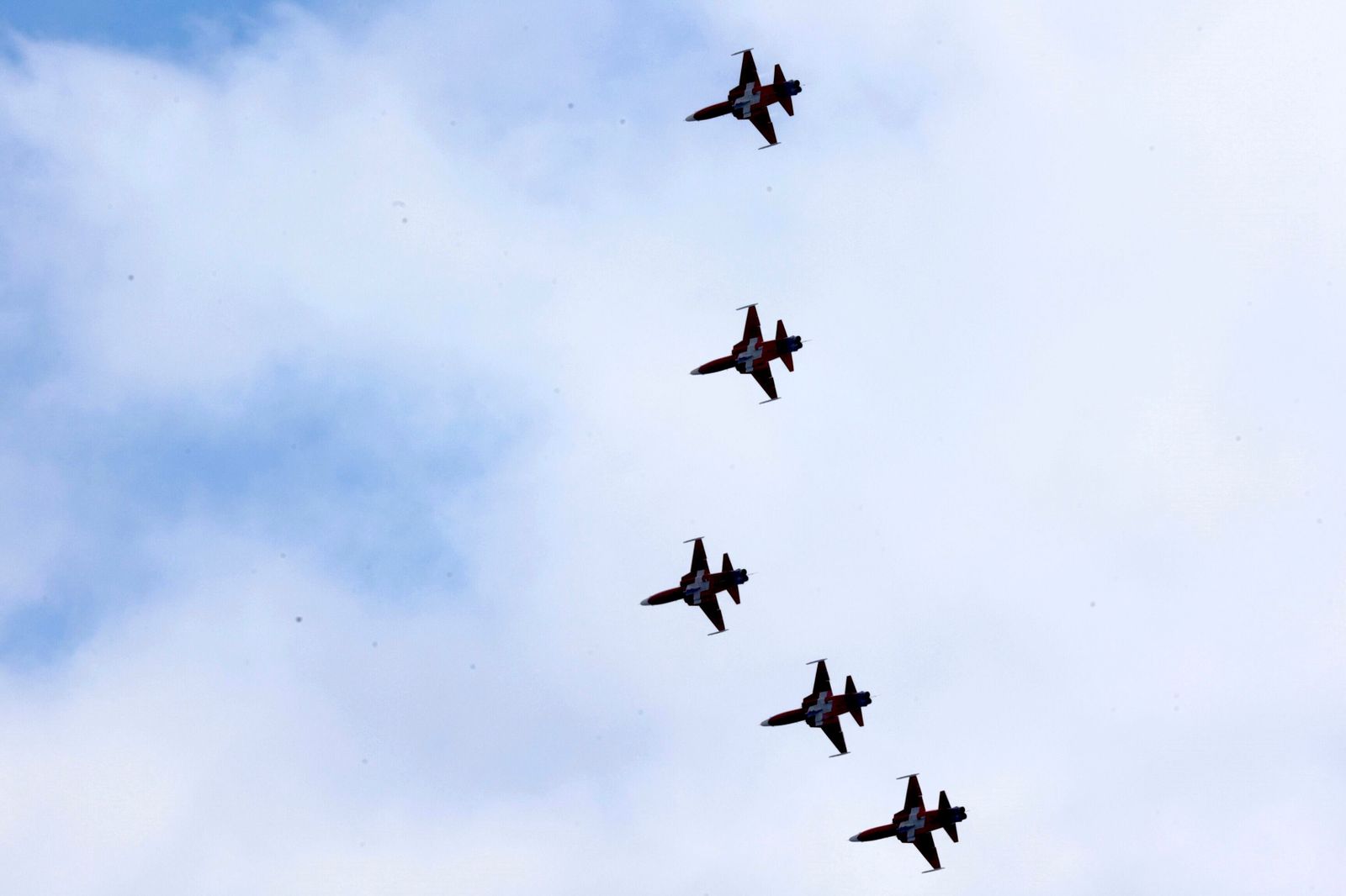 Exhibiciones en la jornada inaugural del Festival Aéreo de Torre del Mar