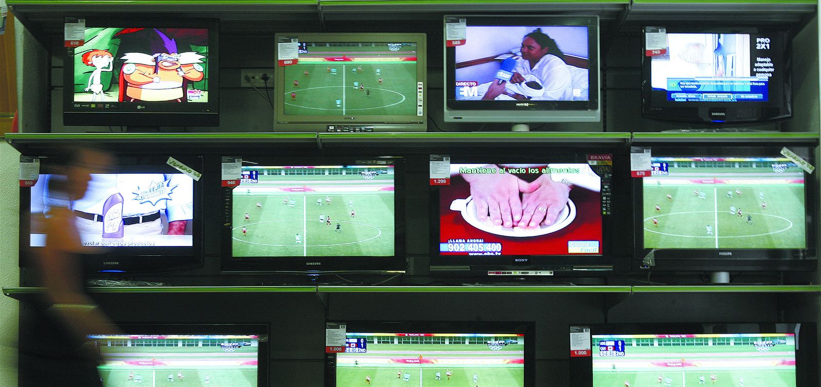 Aparatos de televisión.