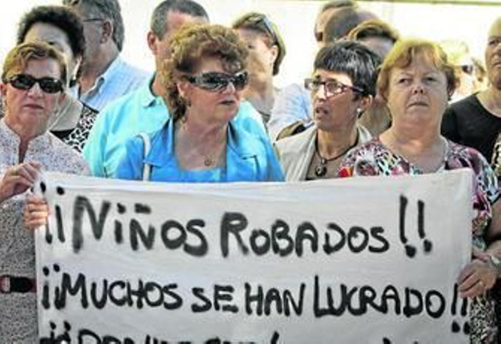 Afectados, en una manifestación el pasado septiembre, en Cádiz capital.