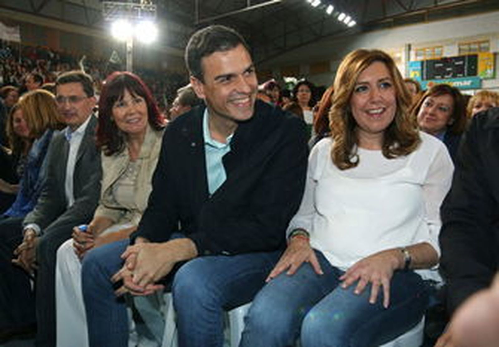 Sánchez subraya su buena relación con Susana Díaz y defiende los liderazgos compartidos
