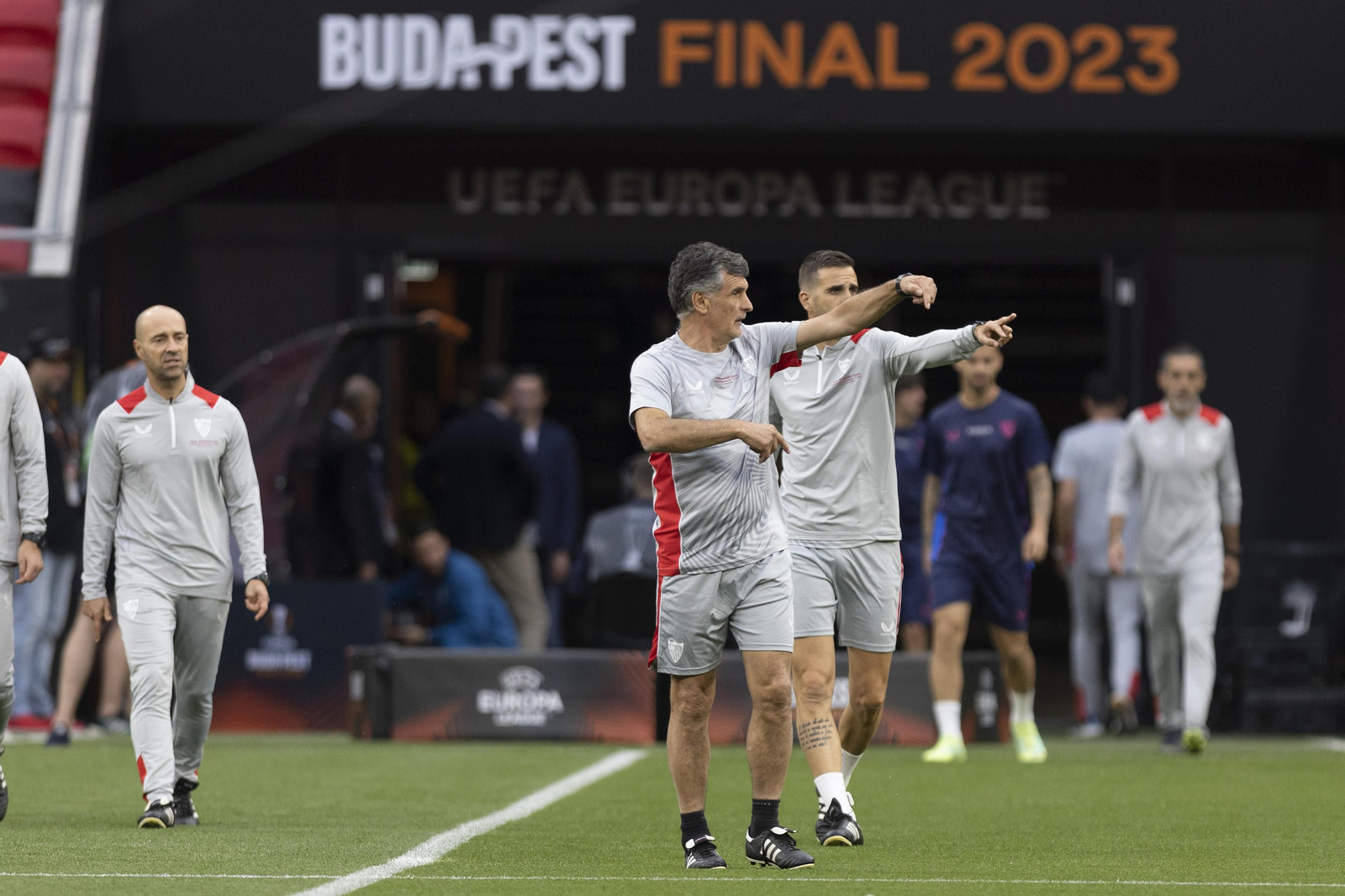 Las imágenes del entrenamiento del Sevilla FC en Budapest