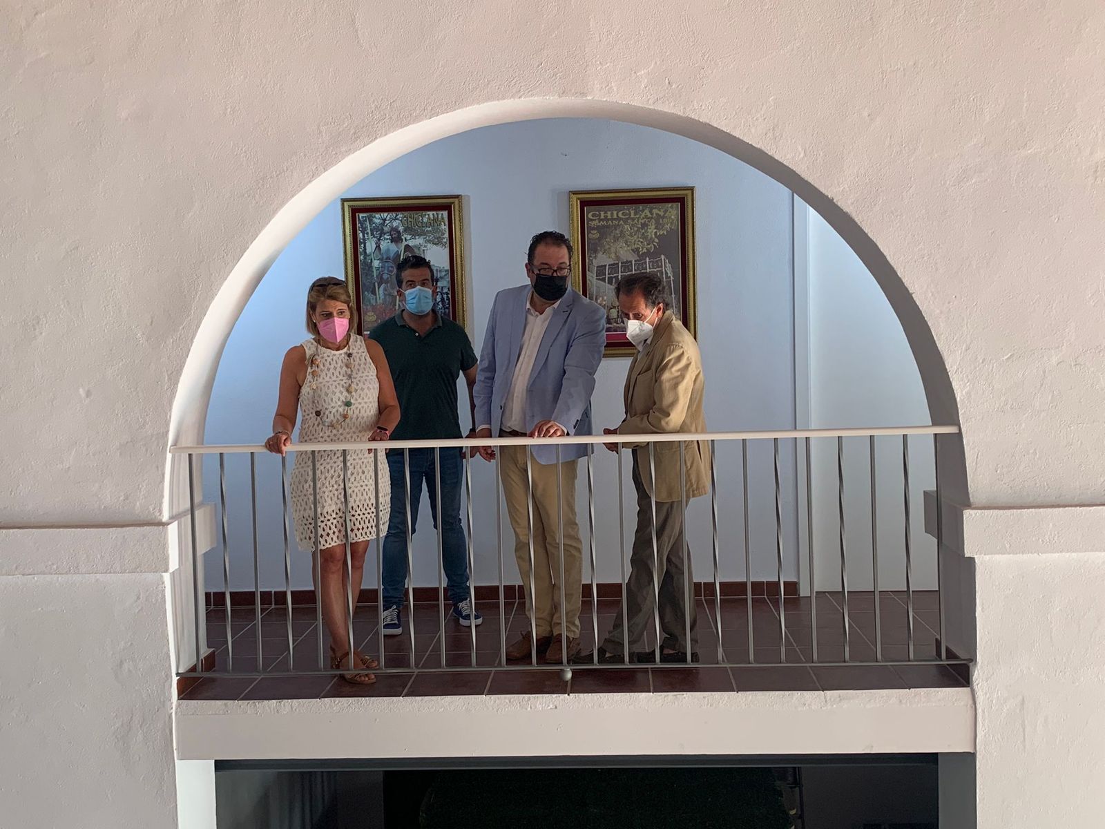 Un momento de la visita de los responsables municipales a la sede del Consejo en la mañana de este jueves.