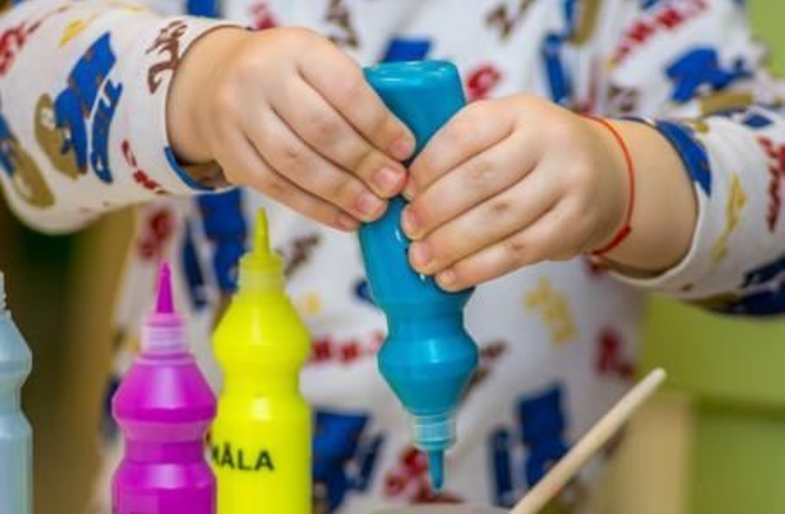 Los beneficios de la pintura en niños y cómo encontrar el mejor curso en Sevilla
