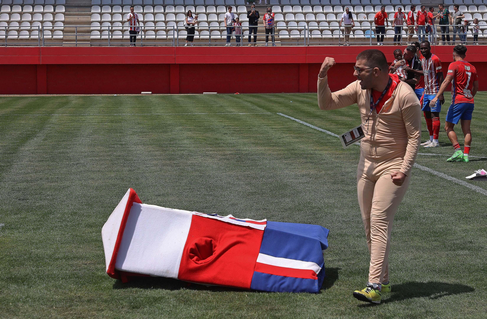 Las  mejores fotos del Algeciras - Atlético Baleares de Primera RFEF