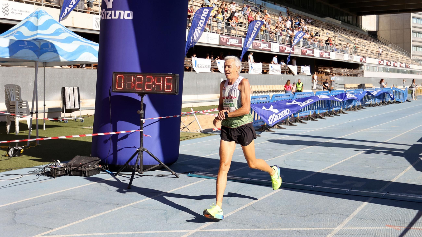 Búscate en la Media Maratón de Jerez 2025 (6)