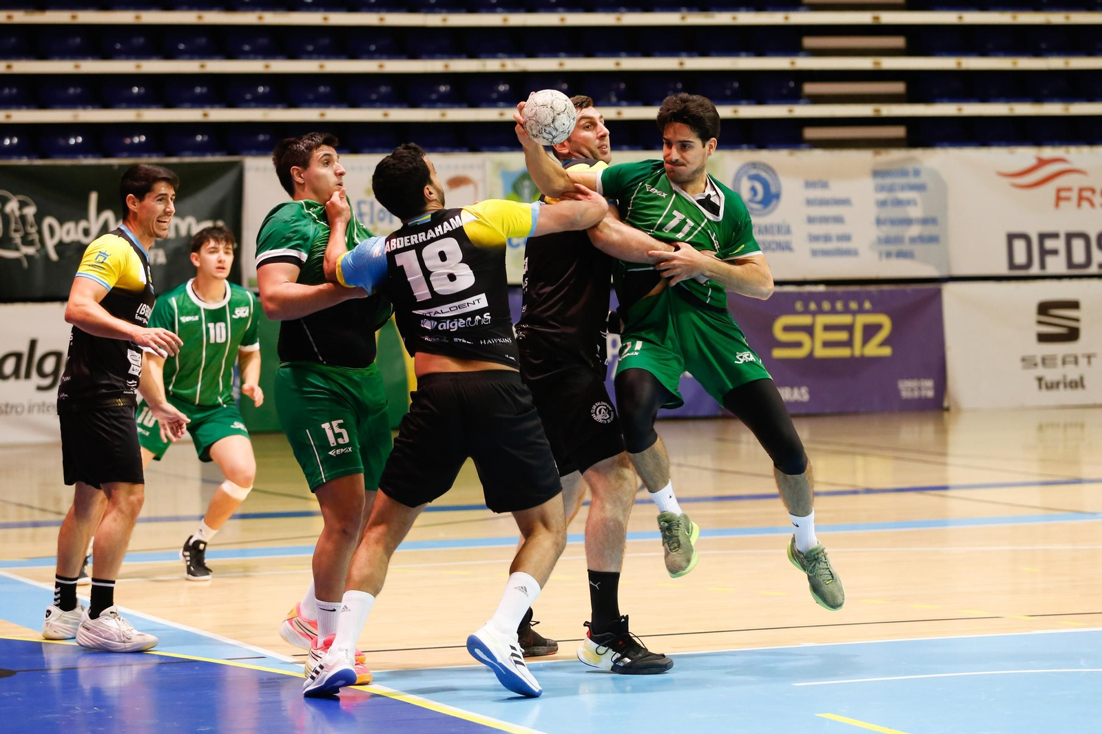 Las fotos del Balonmano Ciudad de Algeciras-Safa Madrid de Primera Nacional