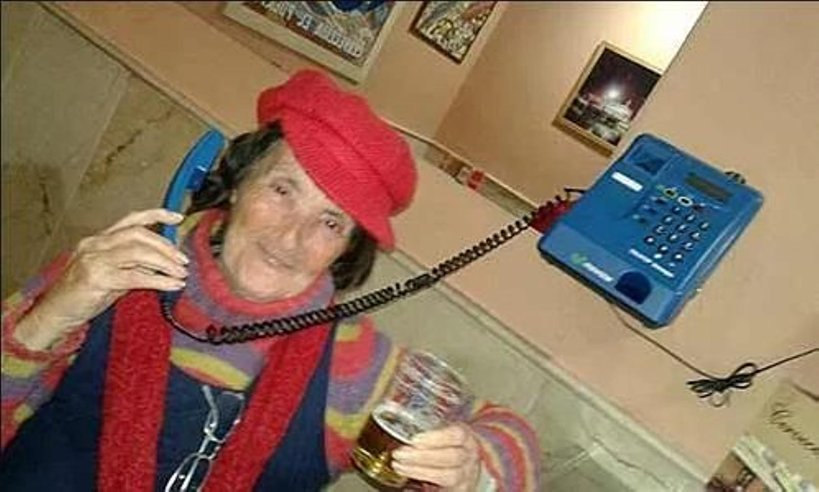 Una imagen de María Josefa Neto Cárave, la Tía Pepa. Una imagen de María Josefa Neto Cárave, la Tía Pepa.