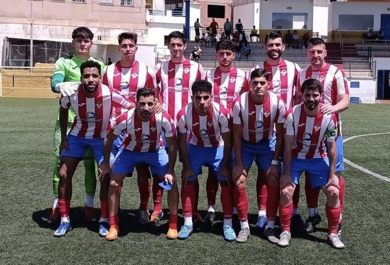 Once presentado por el conjunto almeriense en su visita al Atlético Melilla.