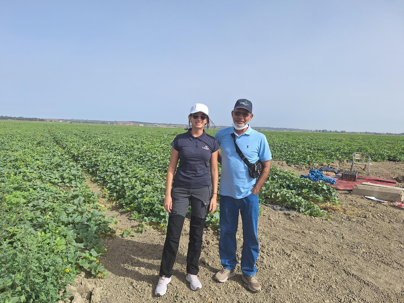 Elena Pérez, Research Manager de CapGen Seeds y Hassan Azizi, Plant Breeder de CapGen Seeds