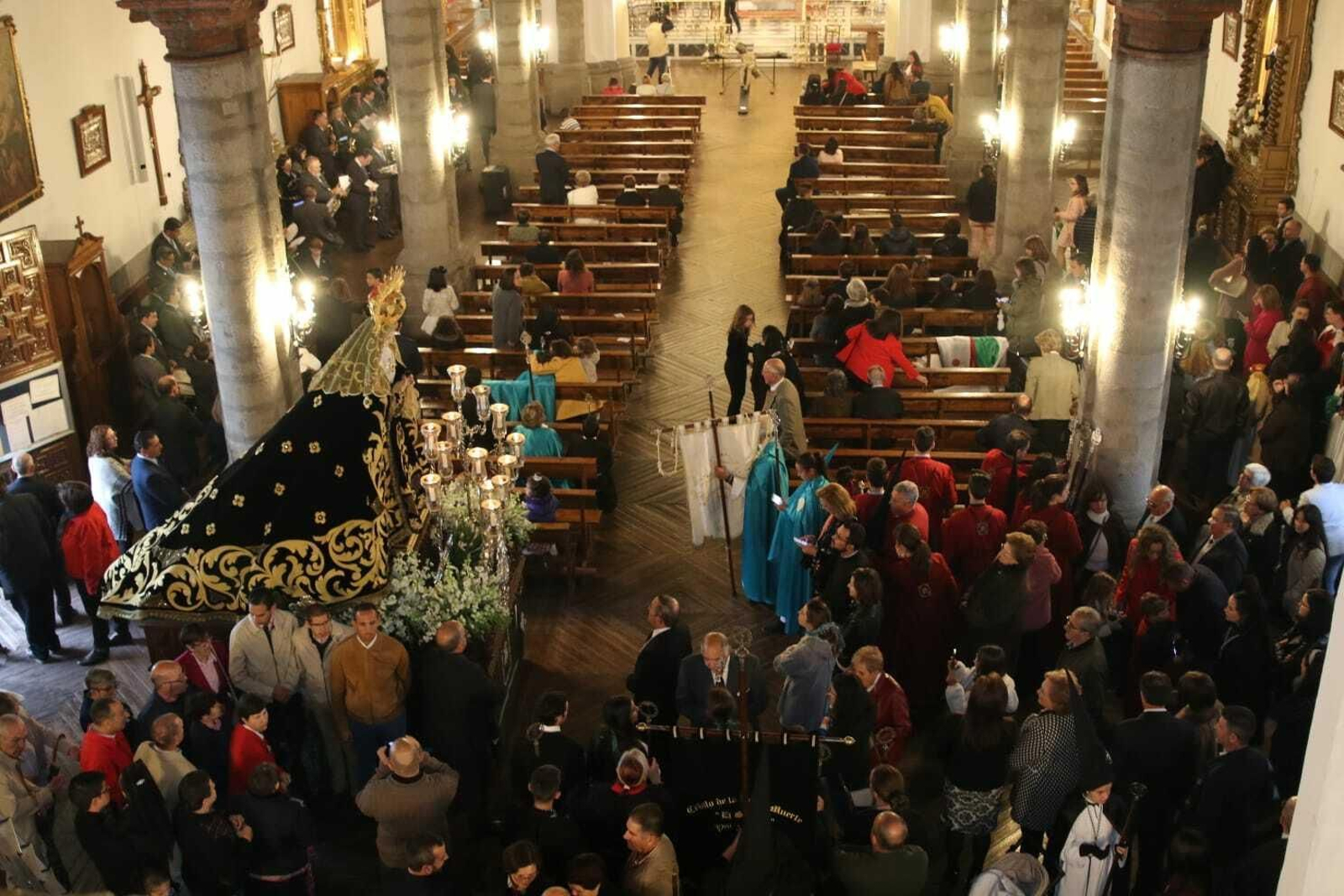 Las imágenes del Viernes Santo en la provincia