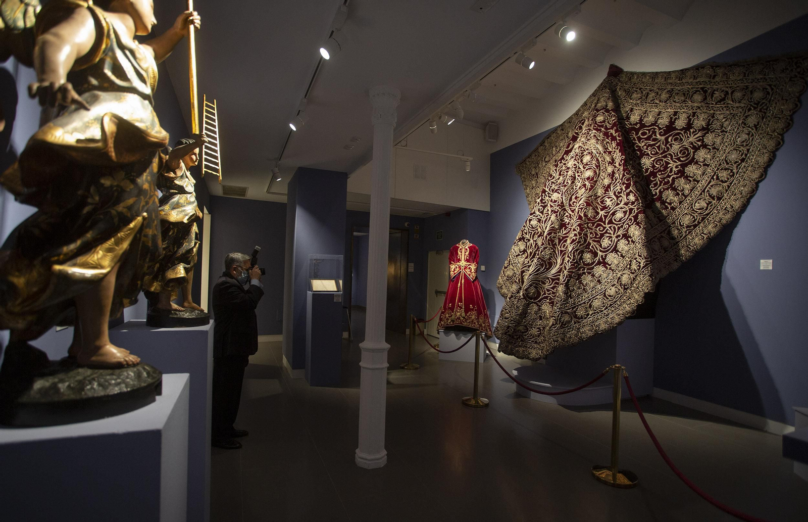 La muestra 'In nomine Dei', en imágenes