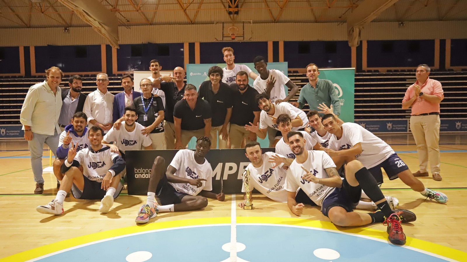 Las mejores fotos de la VI Copa Diputación de baloncesto en Algeciras