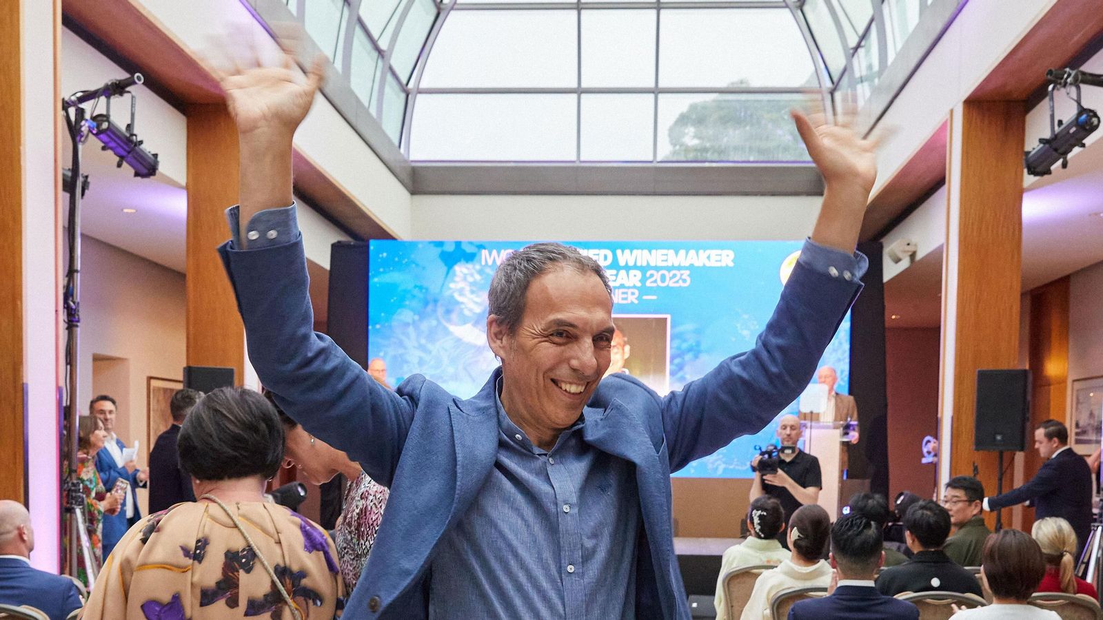 Marcos Alguacil, enólogo de Osborne, en la gala de entrega de los premios tras su proclamación como 'Best Fortified Winemaker 2023'.