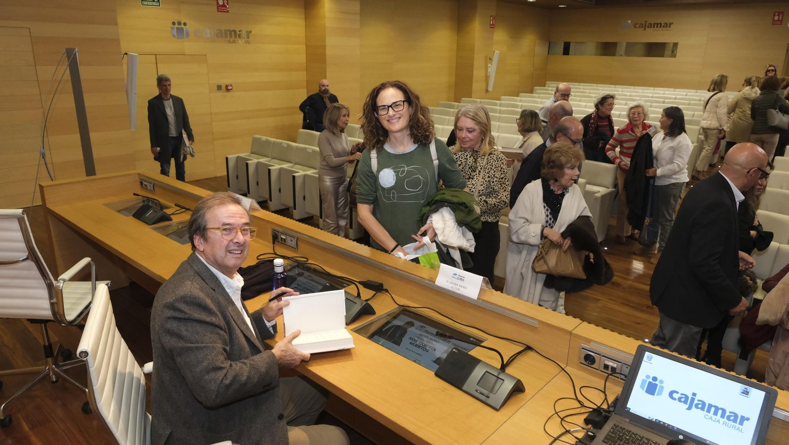 Diario de los Libros con el escritor Javier Moro, en imágenes