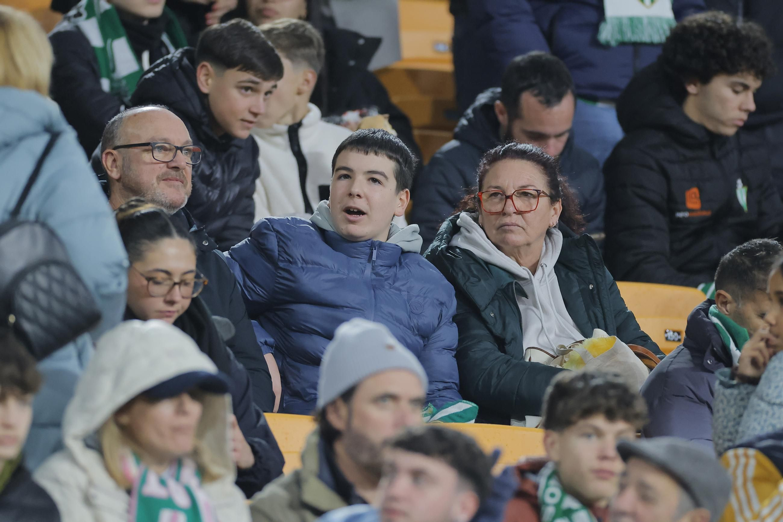 Búscate en las fotos del Betis - Getafe