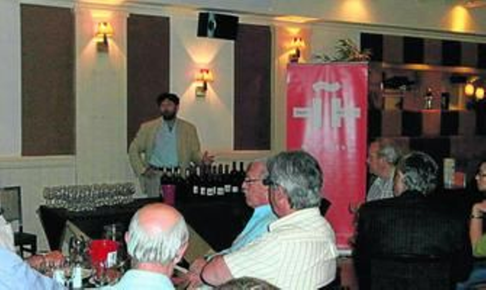 Imagen de la cata organizada ayer por el Instituto Cervantes de Gibraltar.