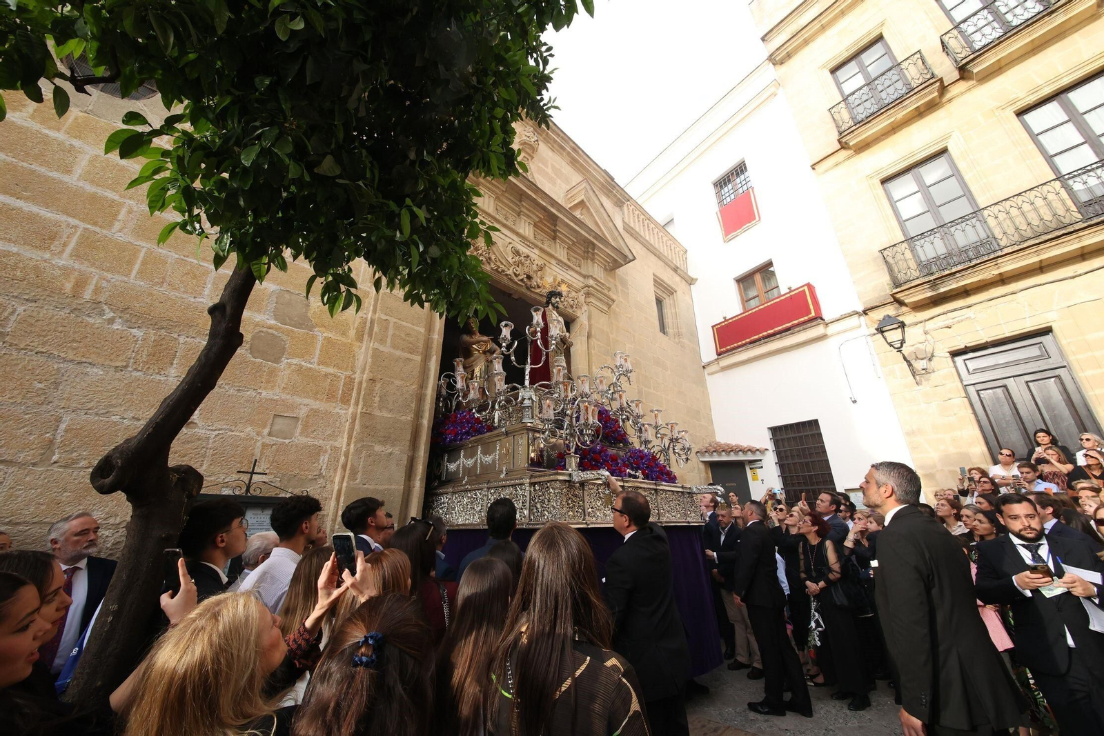 Jueves Santo en Jerez: Imágenes del la Hermandad del Mayor Dolor