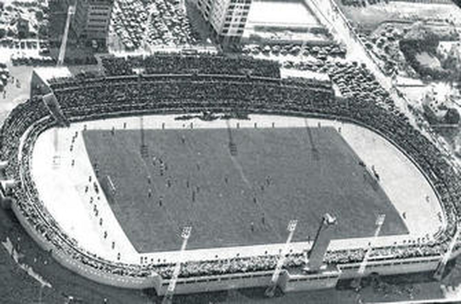 Márquez Veiga forma nueva junta directiva del Cádiz C.F.