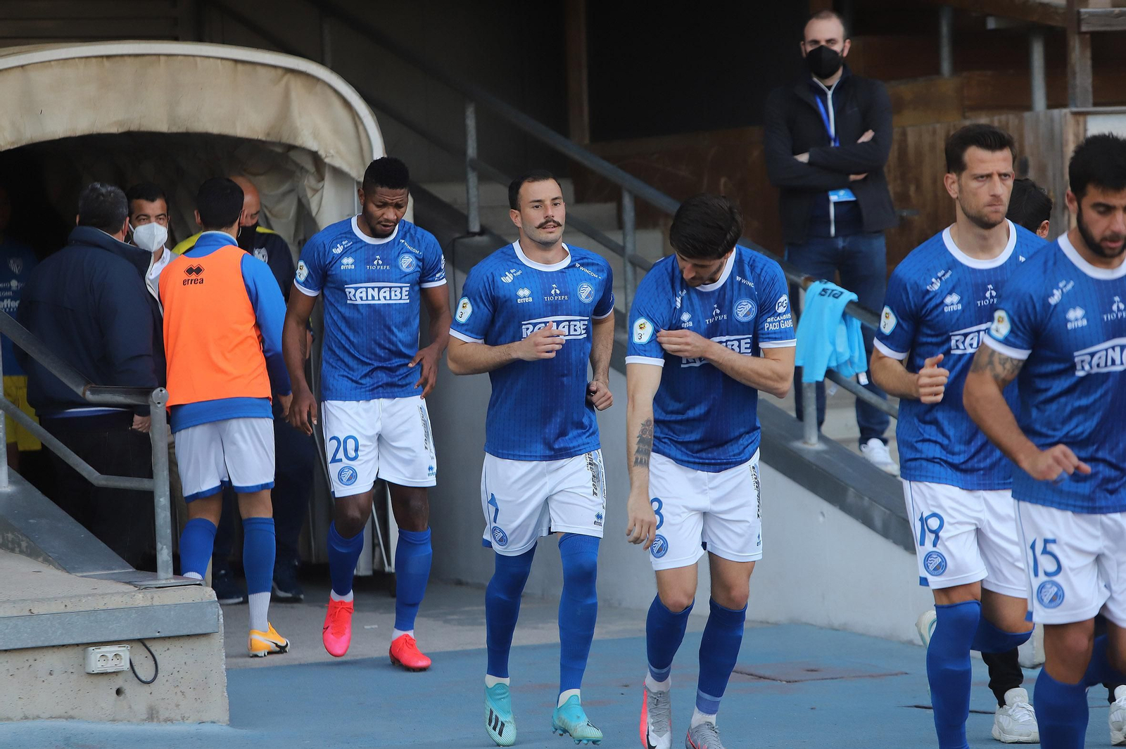 Imágenes del partido entre el Xerez DFC-Conil