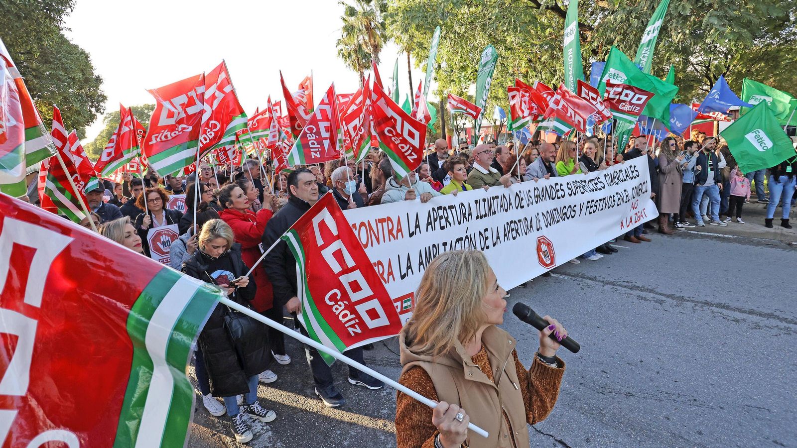 Manifestación en Jerez por la liberalización de horarios por la ZGAT