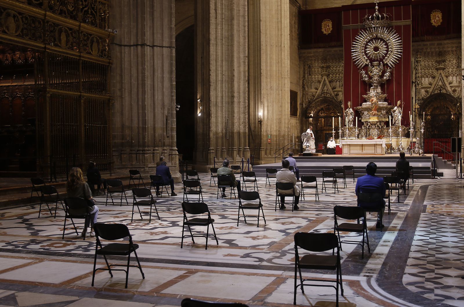 Los templos de culto amplían su aforo permitido en la fase 2