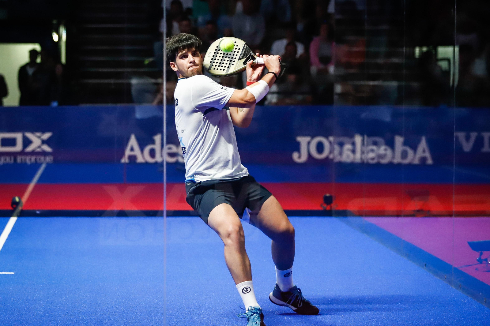 Las mejores imágenes de la jornada de octavos de final del World Padel Tour en el Palacio