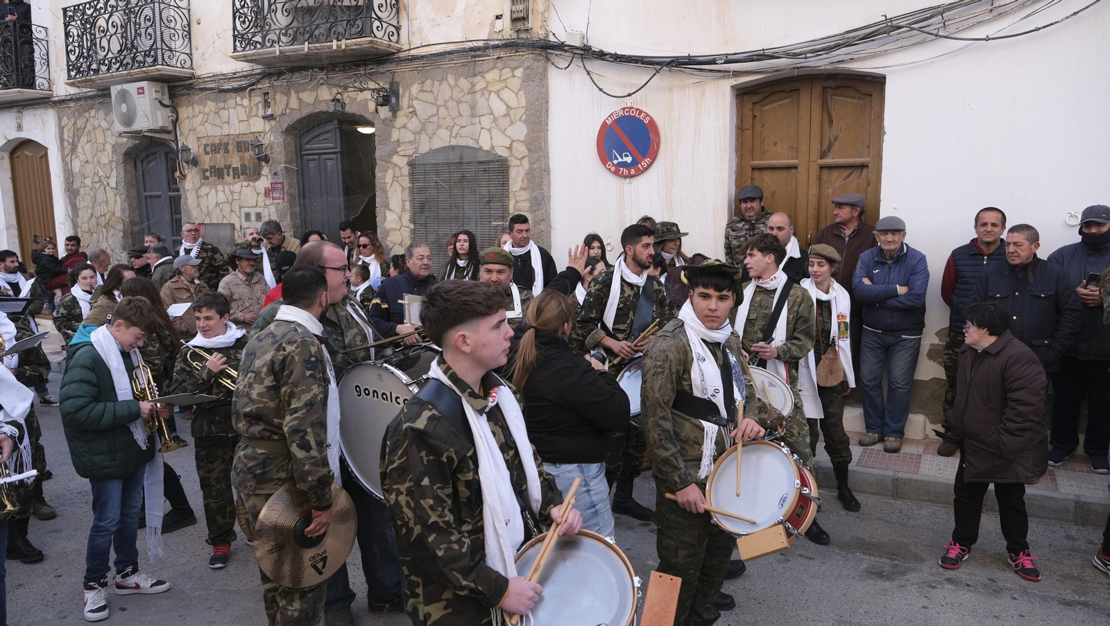 Imágenes de las Fiestas de San Antón y San Cayetano, de Cantoria