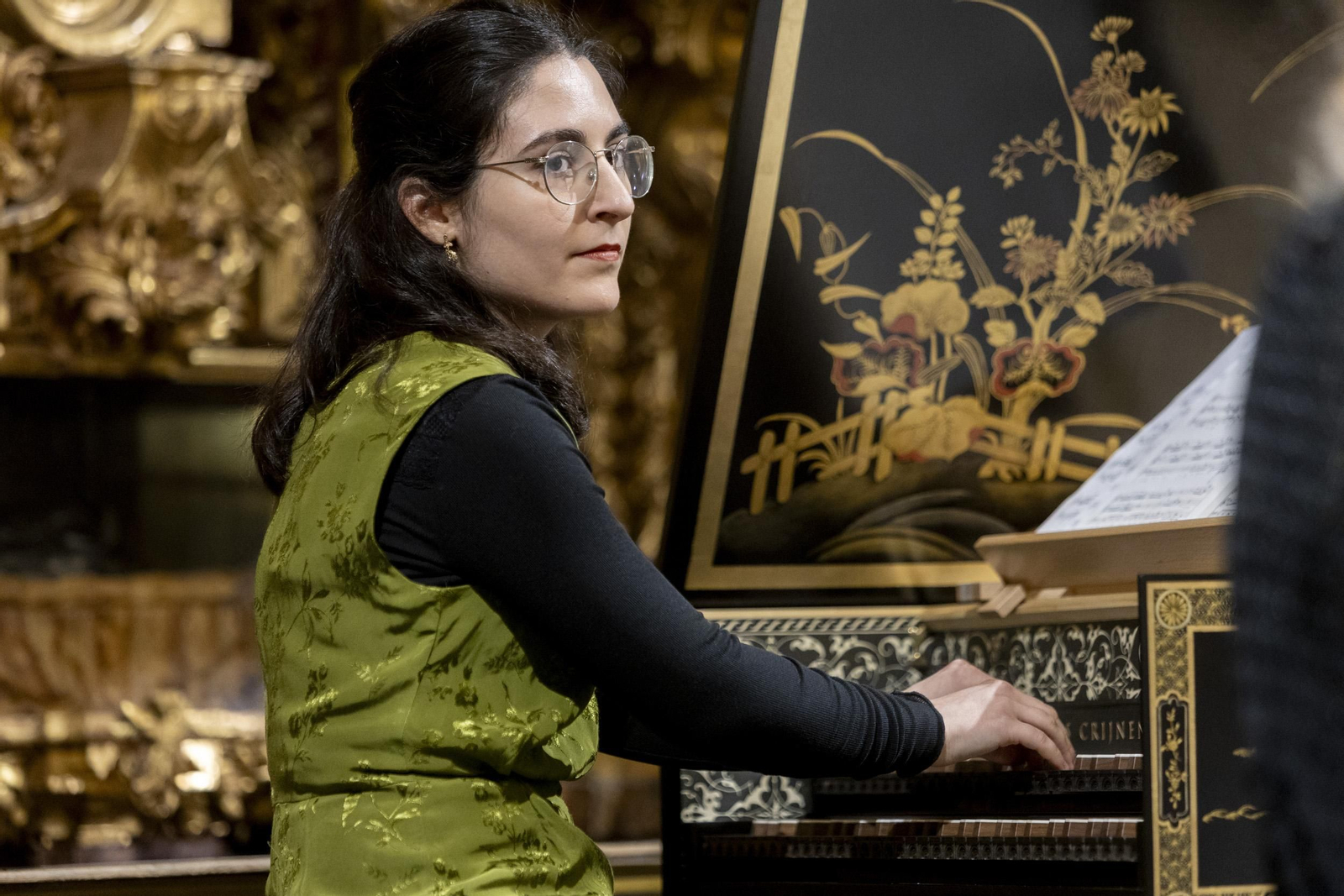 Irene Roldán en su reciente participación en el FeMÀS con su conjunto Flor Galante