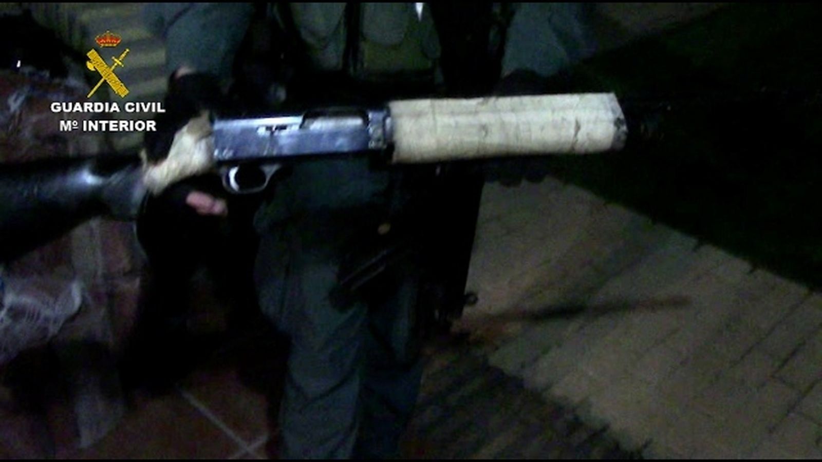 Una de las armas incautadas en Sanlúcar.