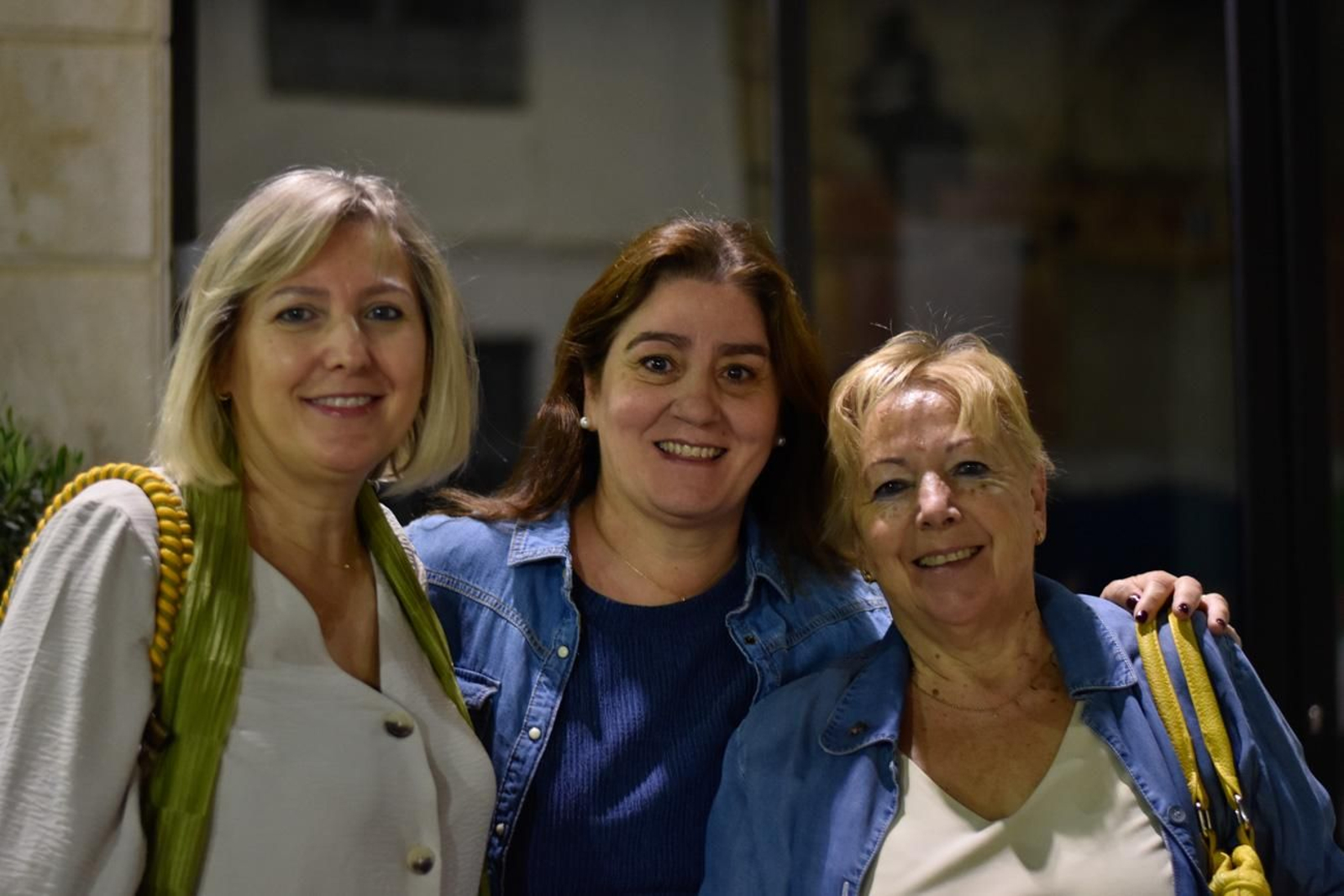 Un Jaén repleto de fieles acompañan los traslados de las veinte imágenes de la Magna (II)