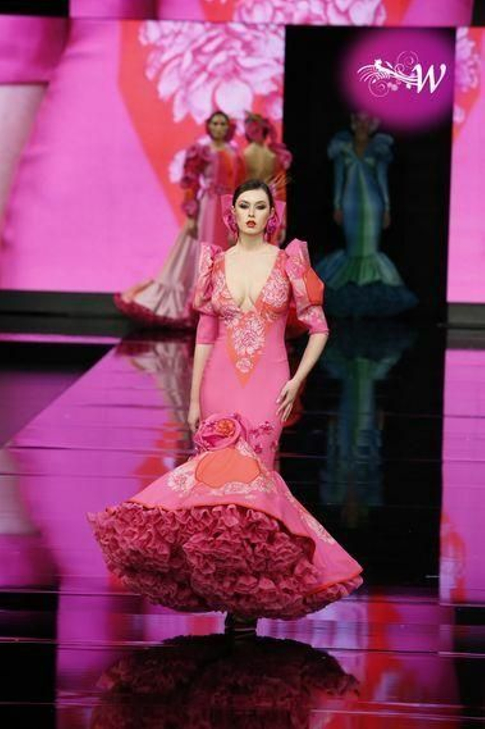 Así es la colección 2020 de flamenca de Ana Morón, todas las fotos del desfile en SIMOF