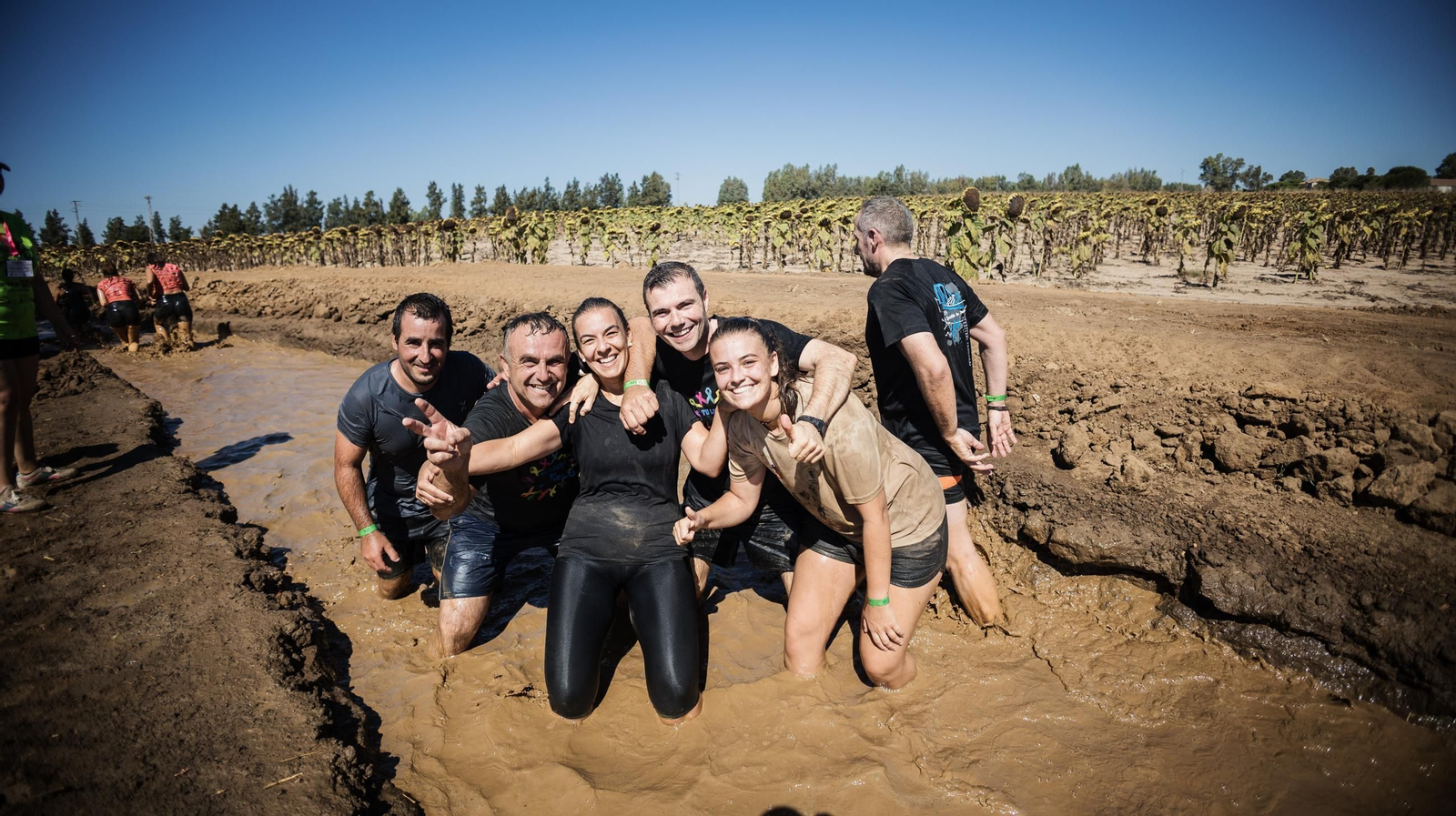 Búscate en la Carrera del Barro de La Barca de la Florida 2024
