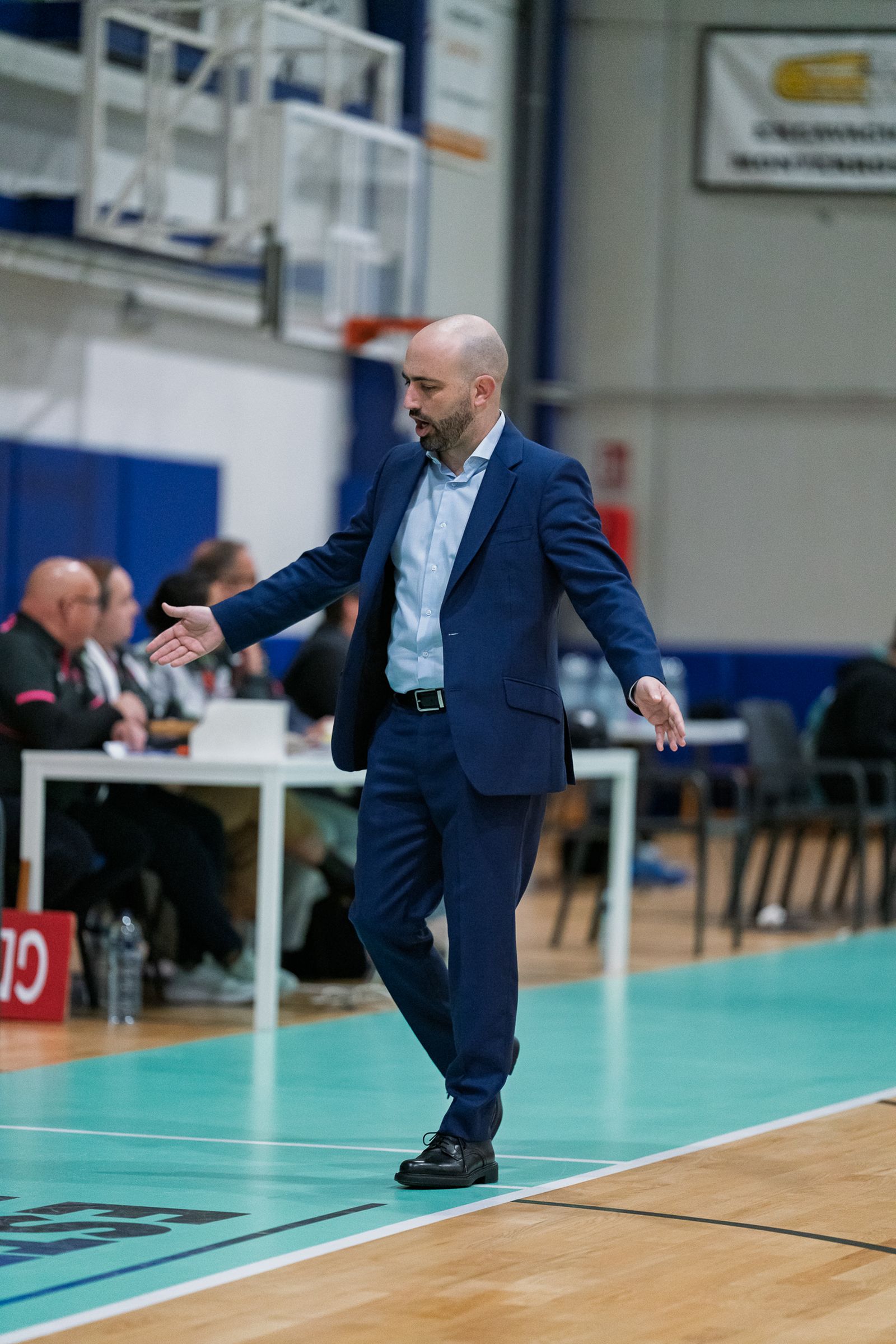 El CAB Estepona se va al parón tras caer ante el Estudiantes (72-80)