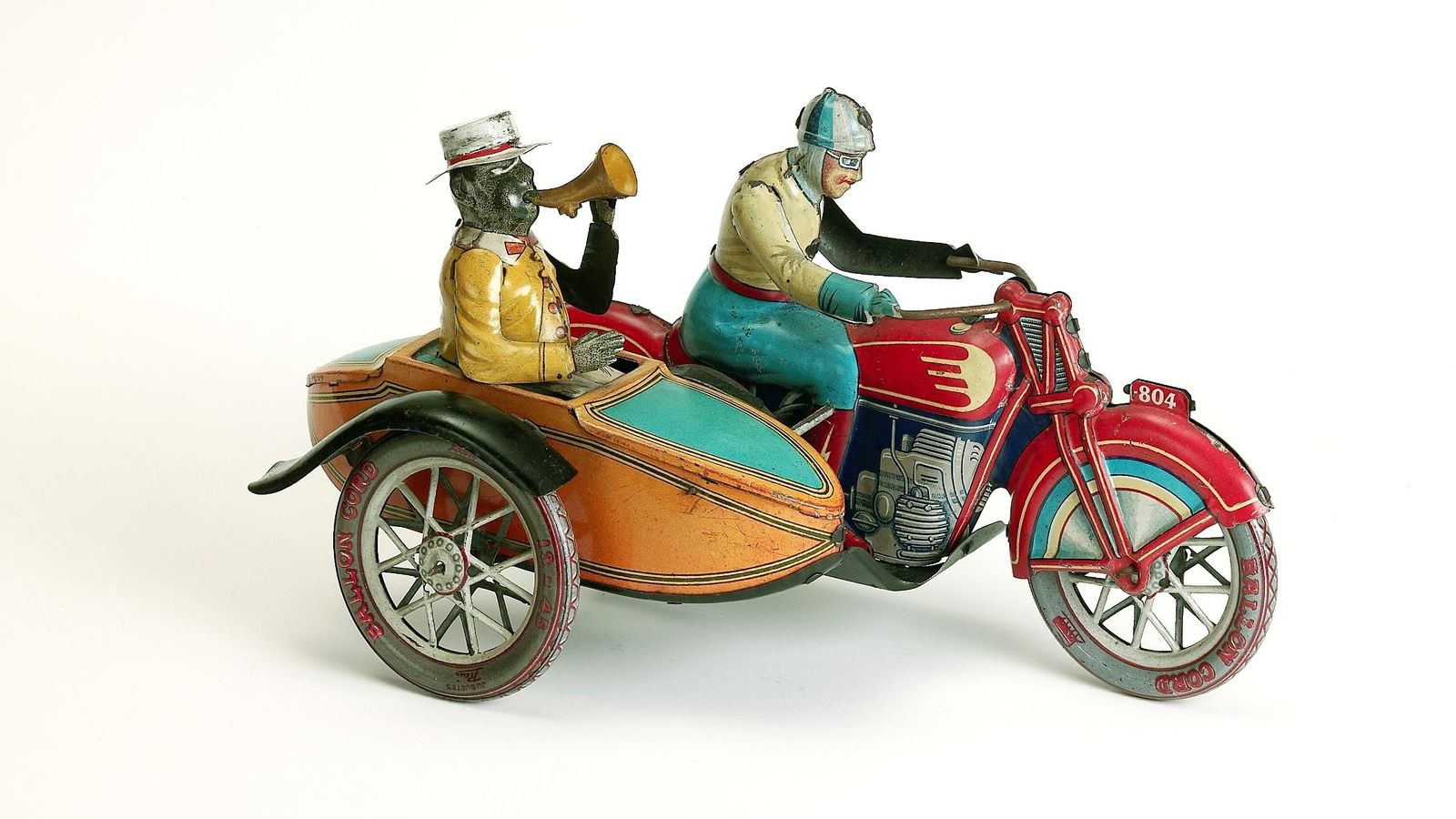 Sidecar de hojalata.