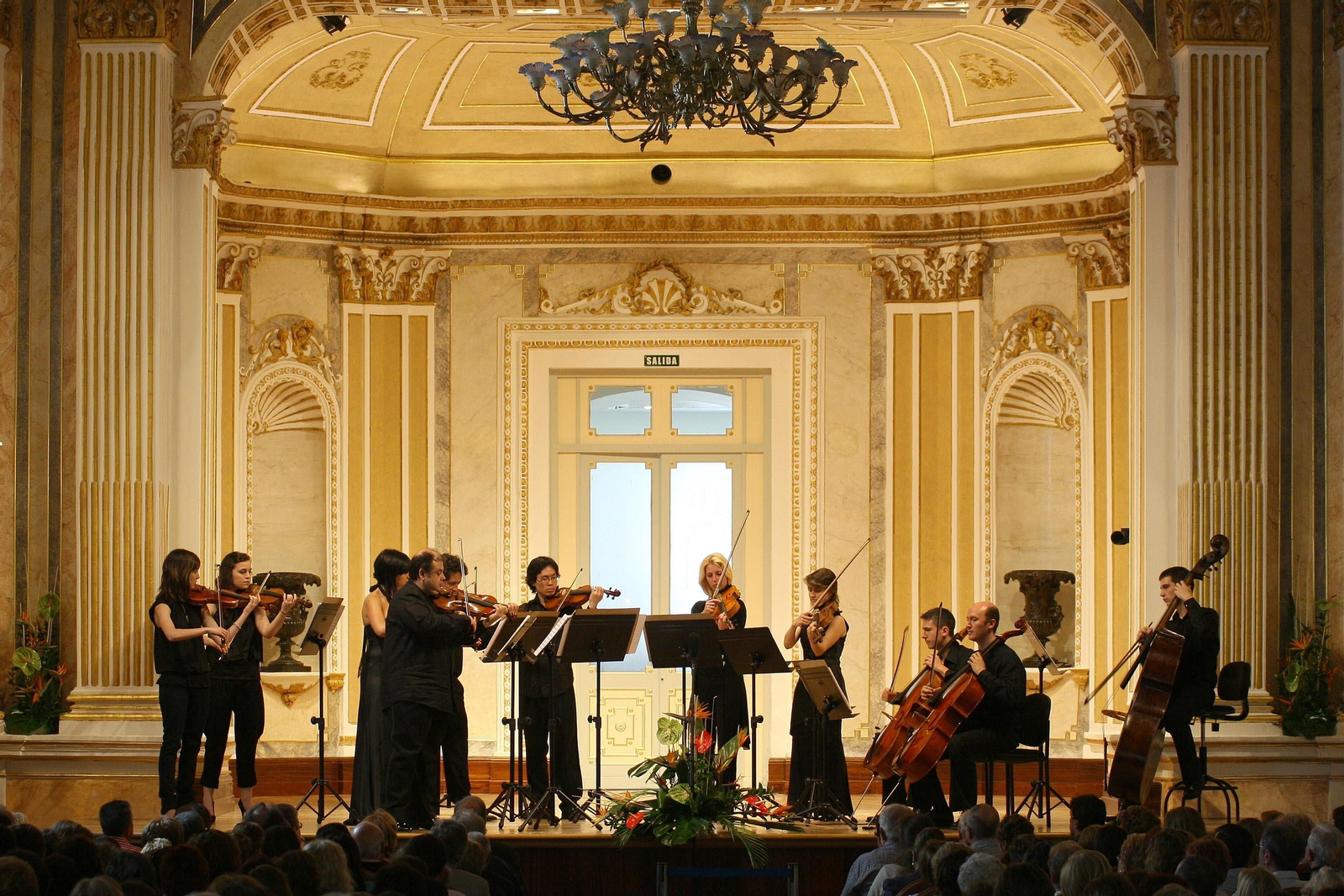 Primer Concierto en la sala María Cristina tras su reforma. Primer Concierto en la sala María Cristina tras su reforma.