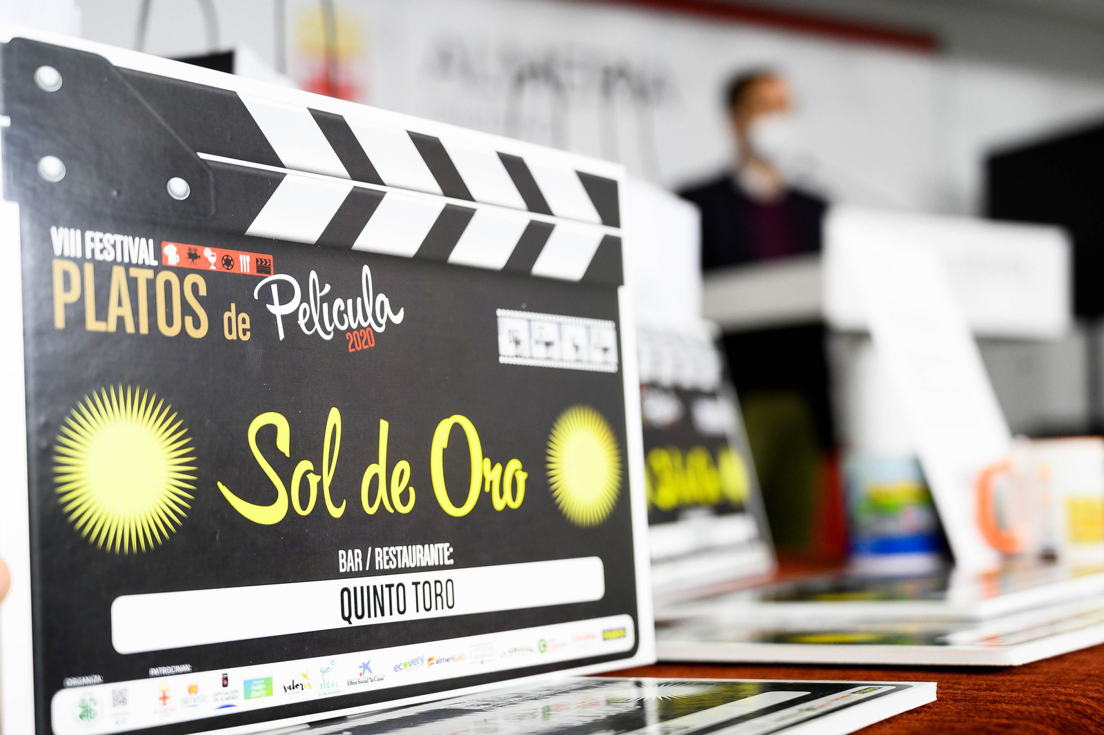 Taberna Nuestra Tierra y Jovellanos 16, ganadores del IX Festival Platos de Película de Almería