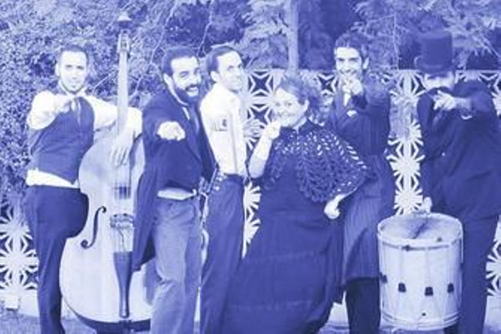 El grupo BBC y los minicomponentes.