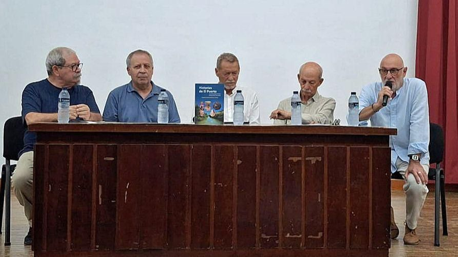 Un momento de la presentación del libro en el IES Santo Domingo.